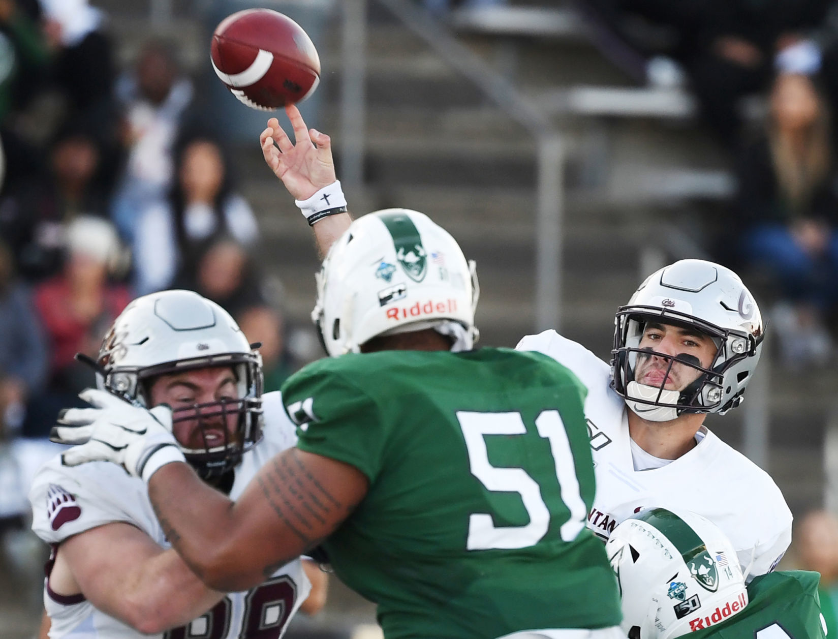 Montana beats Portland State-04-tm .JPG